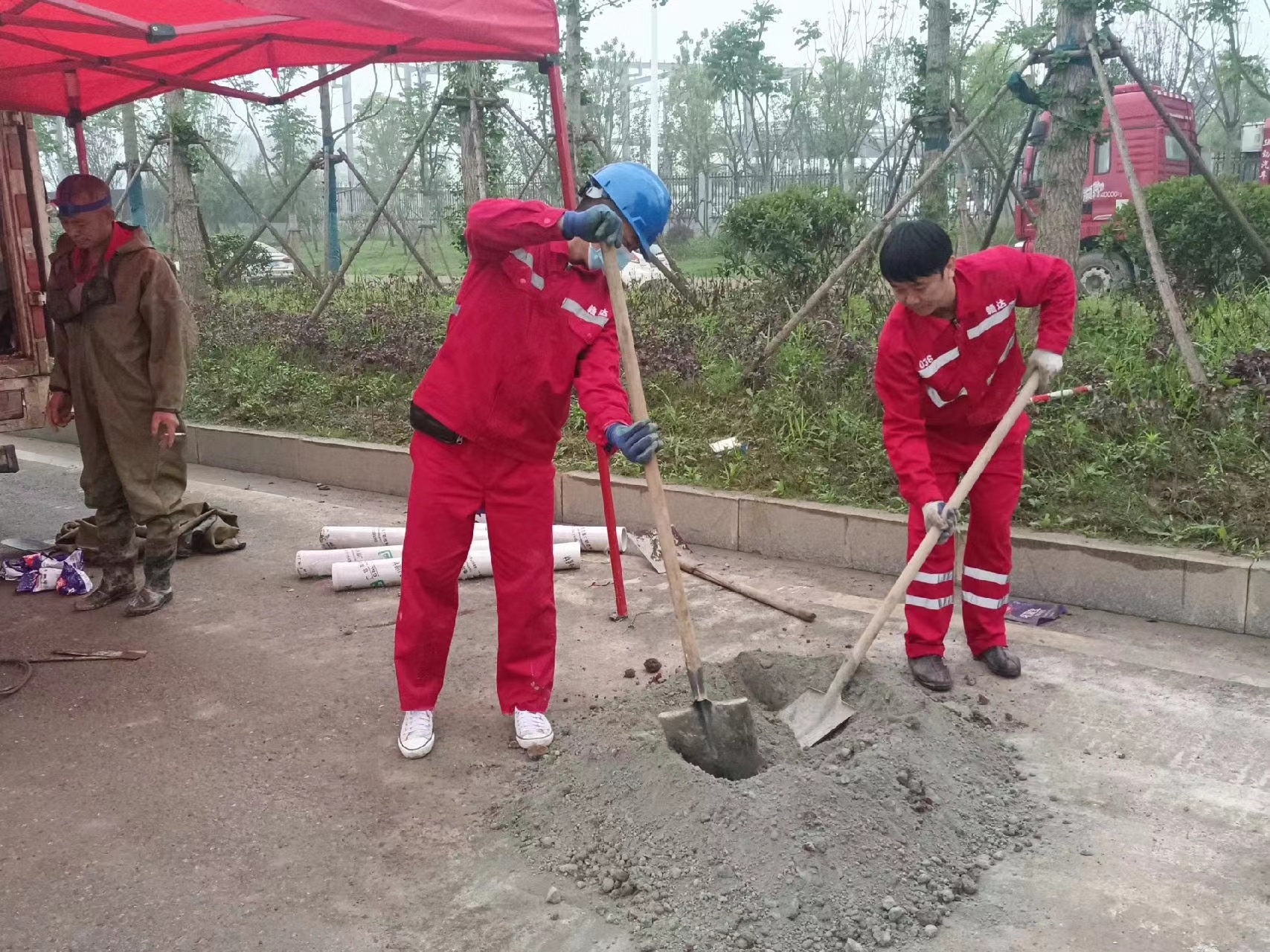 延津管道疏通哪家好】及时进行市政管道清淤