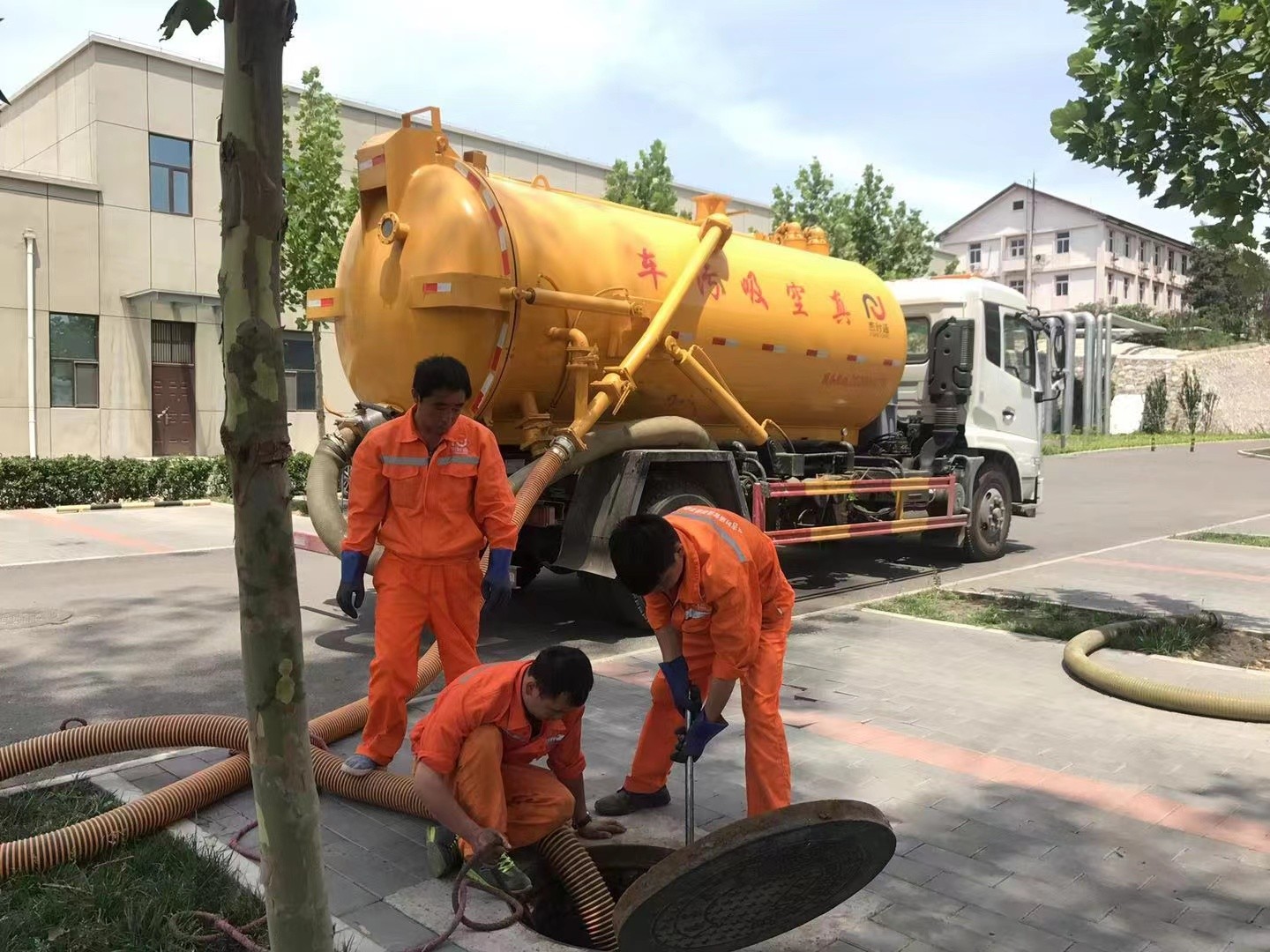延津化粪池清理与5-8吨吸粪车施工效率分析